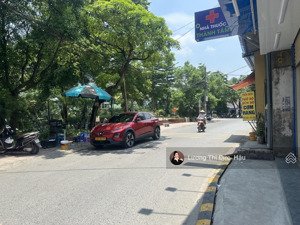 bán nhà kinh doanh sát ngọc thuỵ- hiếm lô góc-40m2-4 tầng l-kinh doanh-ô tô tránh-10 tỷ hơn