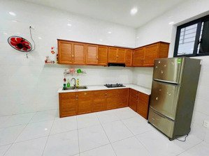 cho thuê phòng khu dân cư đại phúc: tầng trệt 35m2, nội thất đầy đủ, không chung chủ. 5,2 triệu
