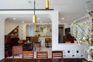 cần bán bán ngay nhà mặt tiền khu bình chánh dân cư đông đúc đầy đủ tiện ích - giá cả thương lượng