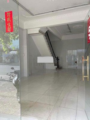 cho thuê nhà mặt tiền nguyễn trãi, p. 11, q. 5 giá 40 triệu