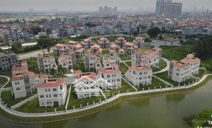 bán biệt thự mặt hồ nam an khánh sổ đỏ, tiện ích đầy đủ, vừa ở vừa đầu tư hiệu quả! lh 