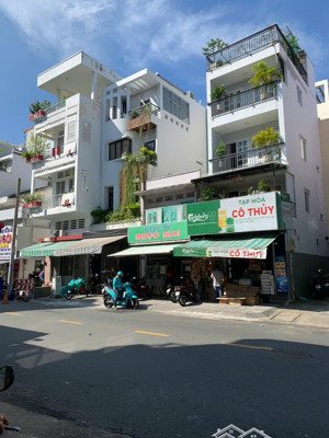 cần bán nhà căn góc mặt tiền đường trần khắc chân,p.tân định.q.1. trệt 4 lầu, 4.2m x 9m. giá 14 tỷ
