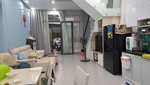 nhà đẹp 4 tầng - gara ô tô - ngay trung tâm hành chính q2 - giá 7.9 tỷ