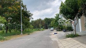 cho thuê lô đất trống, mặt tiền đường hoàng quốc việt, p. phú thuận, q. 7. giá: 15 triệu/tháng