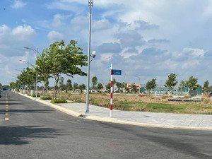 giảm ngay 300tr! lô đất nằm trên mặt tiền 60m, đi về sân bay long thành 4km - sổ sẵn sang tên ngay
