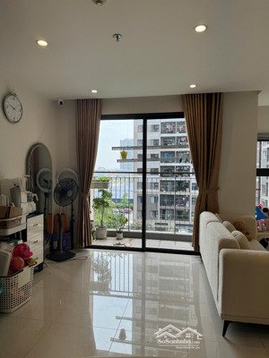 cho thuê căn góc 2pn 2vs, full đồ, tầng thấp khu s1, 65m² chỉ 8tr/tháng, đóng 2 cọc 1