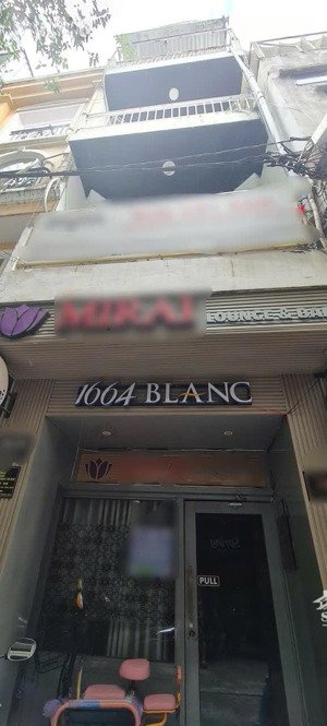 giảm 6 tỷ cần bán gấp nhà lê thánh tôn - trung tâm quận 1 - phố nhật kinh doanh hoa lệ - ô tô