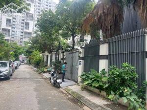 Bán Nhà Mặt Phố Quận Nam Từ Liêm 200m2-4T MT10m Vỉa Hè 54 Tỷ Bùi Xuân Phái.