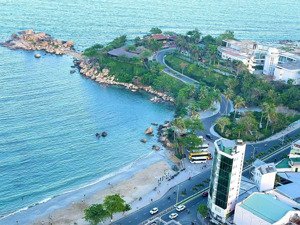 nhà 2 mt đường đoàn trần nghiệp cách bãi tắm hòn chồng chỉ 200m đang sẵn dòng tiền tốt 70tr/tháng