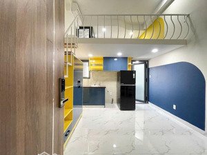 giá tốt hết ý! phòng đẹp nguyễn thị thập - gác cao 1m8 rộng rãi full nội thất - ngay trung tâm q7