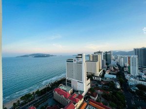 bán căn hộ 2 phòng ngủ view biển gold coast, gía 7,1 tỷ