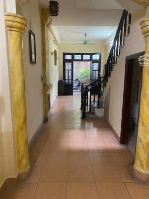 nghĩa tân - phân lô đẹp - ô tô đỗ cửa - gần phố - 10.9 tỷ