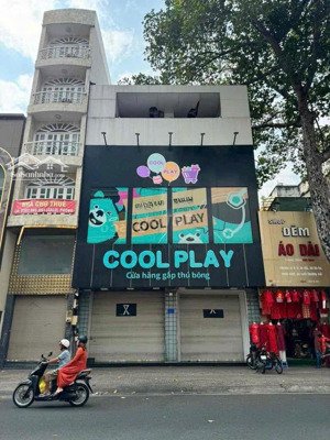 cho thuê nhà 3 căn liền kề đường nguyễn trãi quận 5, diện tích: 9x22m, trệt 4 lầu, giá 200 triệu