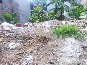 thửa đất thổ cư 34.2m tại phượng đồng, chương mỹ đối diện trường đh tdtt, ngõ xe 7 chỗ đi lại