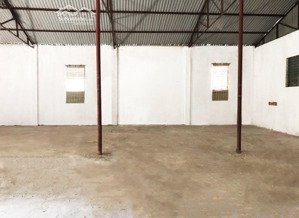 cho thuê nhà kho, xưởng hay cafe sáng tạo