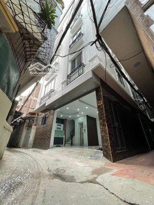nhà 50m2 giáp bát - 12.5 tỷ thang máy - ngõ to - oto con ngủ trong nhà - 6 tầng x 9 phòng - sđcc