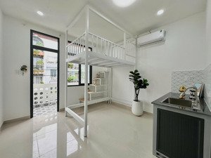 cho thuê phòng trọ xinh bancol thoáng tại thống nhất dt 28m2, đầy đủ tiện nghi có thang máy