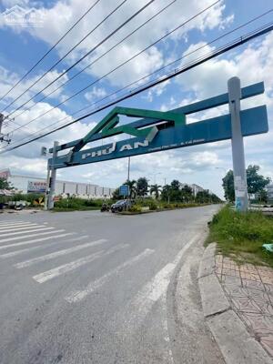 Nền đường C6 Khu Dân Cư Phú An, gần bệnh viện Hoàn Mỹ