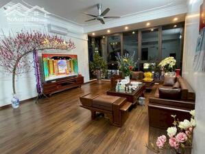 Bán nhà MP Phố Trạm Long biên 103m 6t mt 5.5m 41 tỷ gara ô tô, thang máy vỉa hè kinh doanh