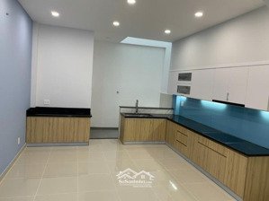 nhà 4 tầng đẹp, ngay nhà hàng hương biển, hoàng diệu 2 - 4.5x19m - hxh quay đầu - chỉ 8.3 tỷ tl