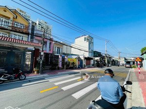 bán gấp nhà linh đông 1 hầm 4t thang máy gần vành đai 2-phạm văn đồng dt(5x20) hxh 5m tặng nội thất