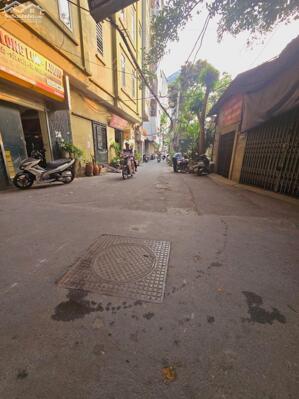 Bán nhà Nguyễn Khánh Toàn, Cầu Giấy 80m, 5 tầng, giá 24.8 tỷ ngõ thông ô tô, kinh doanh