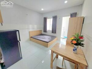 Cho thuê căn hộ Studio Ban công Q8 gần Parc Mall, cầu chữ Y, công viên Dạ Nam