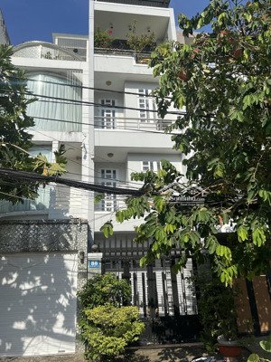 cho thuê nhà mặt tiền võ liêm sơn view công viên gần tttm aeon q8