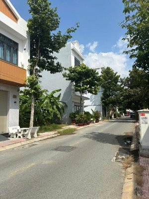 bán nền đôi khu tái định cư cầu bần - giá tốt