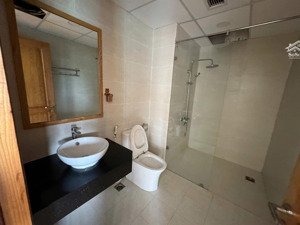 cần bán gấp chung cư thuỷ lợi 4 =3pn 2wc, 70m², 2ty760 , mt đường nguyễn xí bình thạnh.