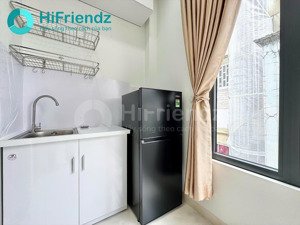 cho thuê phòng có gác sát bên quận 1 ngắm trọn view landmark - bancol cửa sổ trời siêu thoáng mát