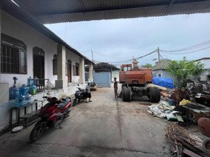 chính chủ cho thuê xưỡng đông thạnh.dt 700m/25tr/tháng