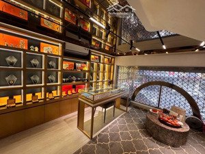 nhà mặt phố siêu hot ở hàng vải, 56 tỷ, 100m2, 5pn, 5wc