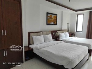 bán tòa khách sạn 8 tầng - trung tâm an thượng 1 - đang khai thác tốt