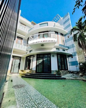 bán rẻ nhà 3 tầng sân vườn gần lê hồng phong, phước hải - 176,9m2 chỉ 4,9 tỷ
