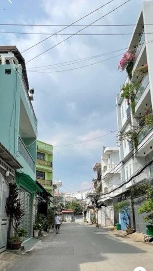 hẻm1 / 5m ôtô 7c vào nhà, gần cv làng hoa, chợ h thôngtây * 85m2x 4tầng, 5pn, sthượng, hơn 8 tỷ tl