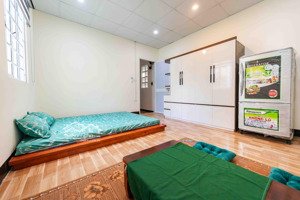 cho thuê phòng tầng 3 đầy đủ tiện nghi ba đình