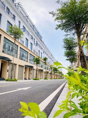 quỹ ngoại giao vip 5 căn, ck 7% tặng tới 300tr, htls 24 tháng, biệt thự góc,liền kề góc