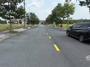 bán gấp đất nền nam an bàu bàng, lô góc 2 mặt tiền 94m2 giá 1,3 tỷ
