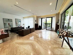 biệt thự sang trọng đẳng cấp châu âu tìm chủ mới