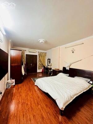 Bán Nhà hiếm Phố Nguyễn Chí Thanh Đống Đa 55m2 6 tầng mt 4.2m