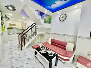 nhà đẹp chính chủ bán gấp giá 2 tỷ 65, dtsd 126m2, shr, đường lê lợi, bank hỗ trợ 70%
