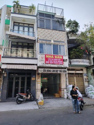 bán nhà mặt phố tại nguyễn tiểu la, 10,5 tỷ, dtsd 120m2, giá ưu đãi uy tín