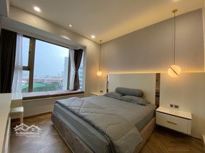 bán căn hộ chung cư midtown m8, 80m2, 2pn-2wc, sẵn hợp đồng thuê, giá siêu hời.