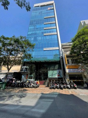 góc 2 mặt tiền thương hiệu ngã tư hàng xanh-ngay bạch đằng -8x28m-hầm 8 tầng-hđt 330tr-giá 70 tỷ