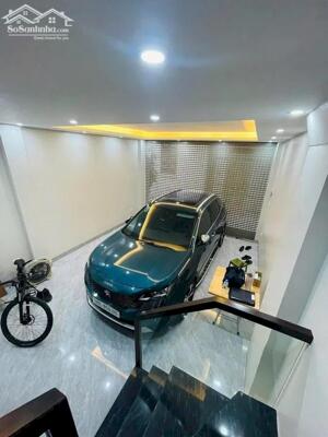 Bán Nhanh Cực Phẩm Nguyễn Lam LB 8T Thang Máy Gara Ôtô Ngủ Trong Nhà Chỉ Hơn 13 Tỷ