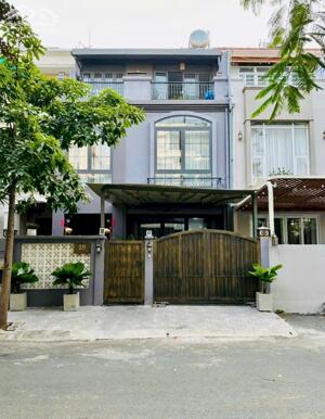 Bán nhà 2 mặt tiền tại B3-khu Mỹ Thái, phú mỹ hưng Q7