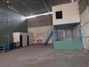 cho thuê kho 350m đường nguyễn văn quỳ, quận 7, giá rẻ 95ng/m2