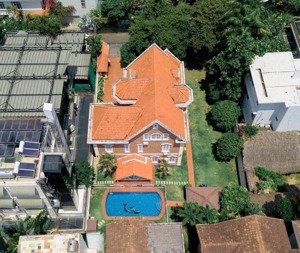 ngộp banks giá từ 150 tỷ giảm còn 115 tỷ cho biệt thự diện tích 725 m2 có hồ bơi 