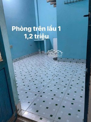 cho thuê phòng trọ 12m2+gác+wc. giờ giấc tự do, an ninh, yên tĩnh. gần ngã tư gò mây, kcn vĩnh lộc
